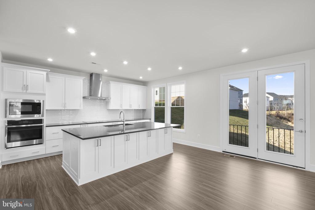 2611 BLUE RIDGE AVE, MARSHALL, Virginia, 4 Bedrooms Bedrooms, ,3 BathroomsBathrooms,Residential,2611 BLUE RIDGE AVE,VAFQ2021578 MLS # VAFQ2021578