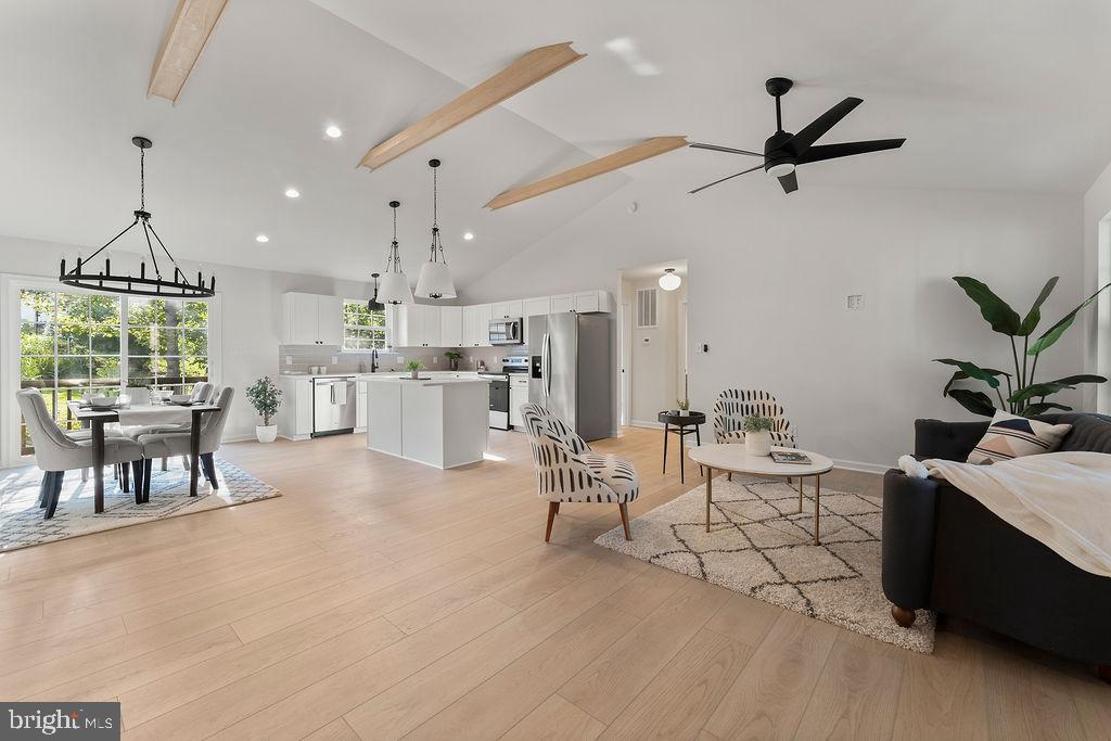 95 WOODLAND SHORES DR, LOUISA, Virginia 23093, 5 Bedrooms Bedrooms, ,3 BathroomsBathrooms,Residential,95 WOODLAND SHORES DR,VALA2009672 MLS # VALA2009672