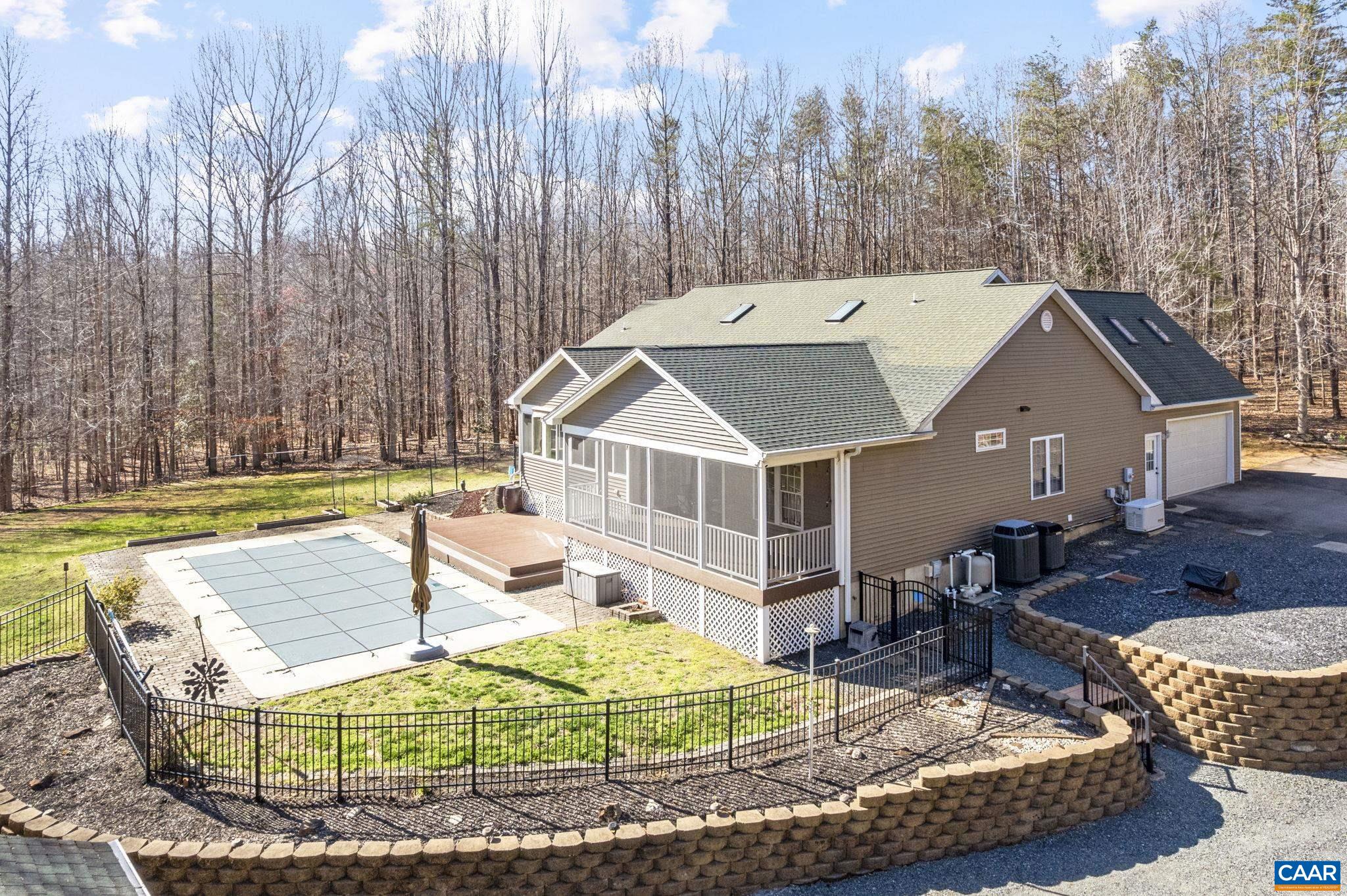 1815 RIVANNA WOODS DR, FORK UNION, Virginia 23055, 4 Bedrooms Bedrooms, ,3 BathroomsBathrooms,Residential,1815 RIVANNA WOODS DR,675550 MLS # 675550