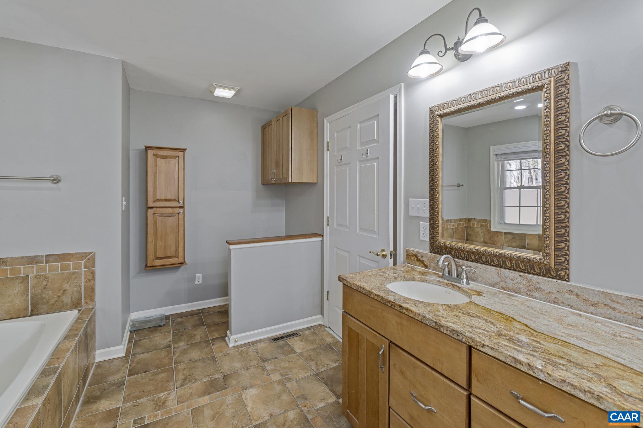 1815 RIVANNA WOODS DR, FORK UNION, Virginia 23055, 4 Bedrooms Bedrooms, ,3 BathroomsBathrooms,Residential,1815 RIVANNA WOODS DR,675550 MLS # 675550