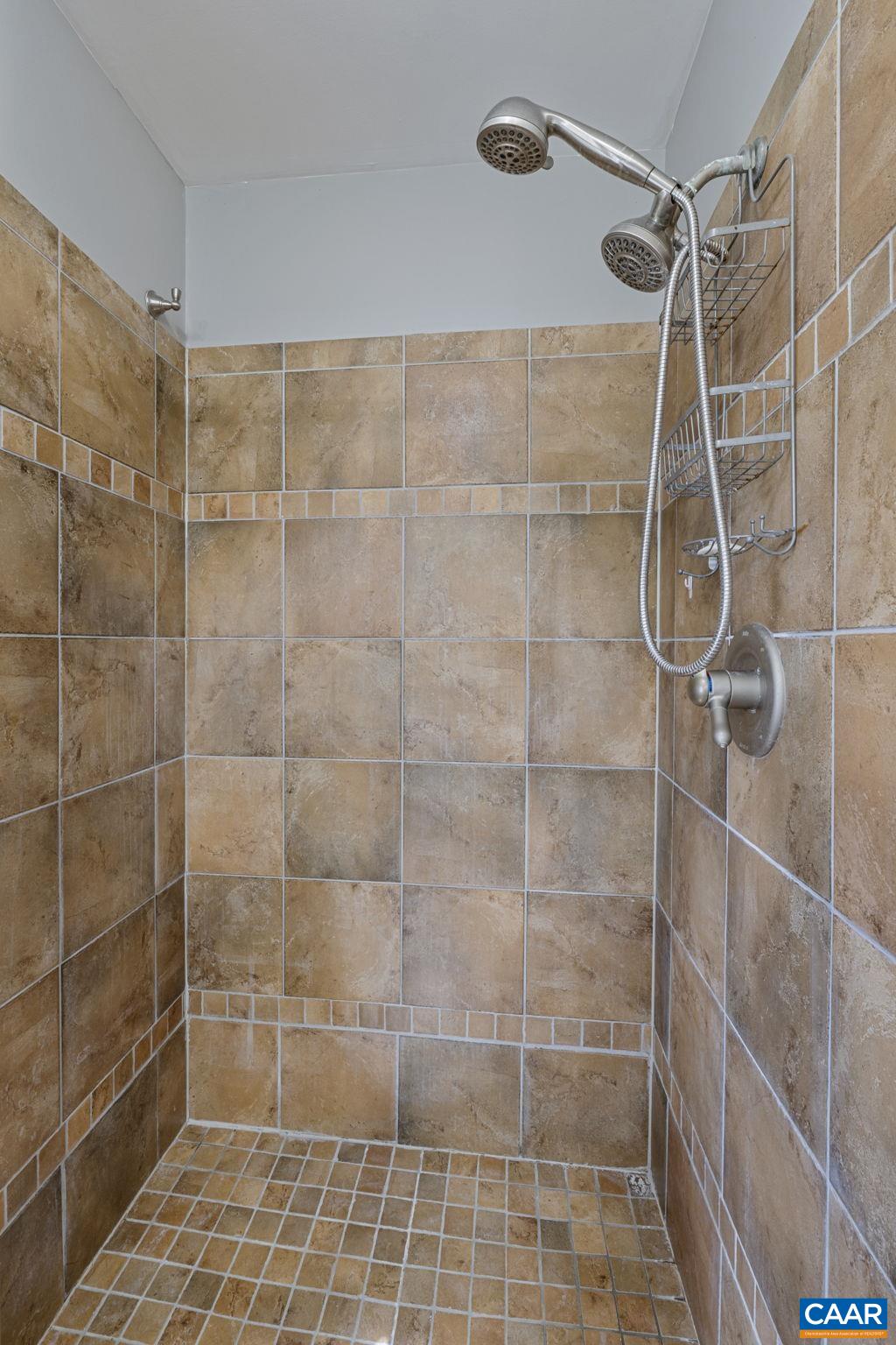 1815 RIVANNA WOODS DR, FORK UNION, Virginia 23055, 4 Bedrooms Bedrooms, ,3 BathroomsBathrooms,Residential,1815 RIVANNA WOODS DR,675550 MLS # 675550