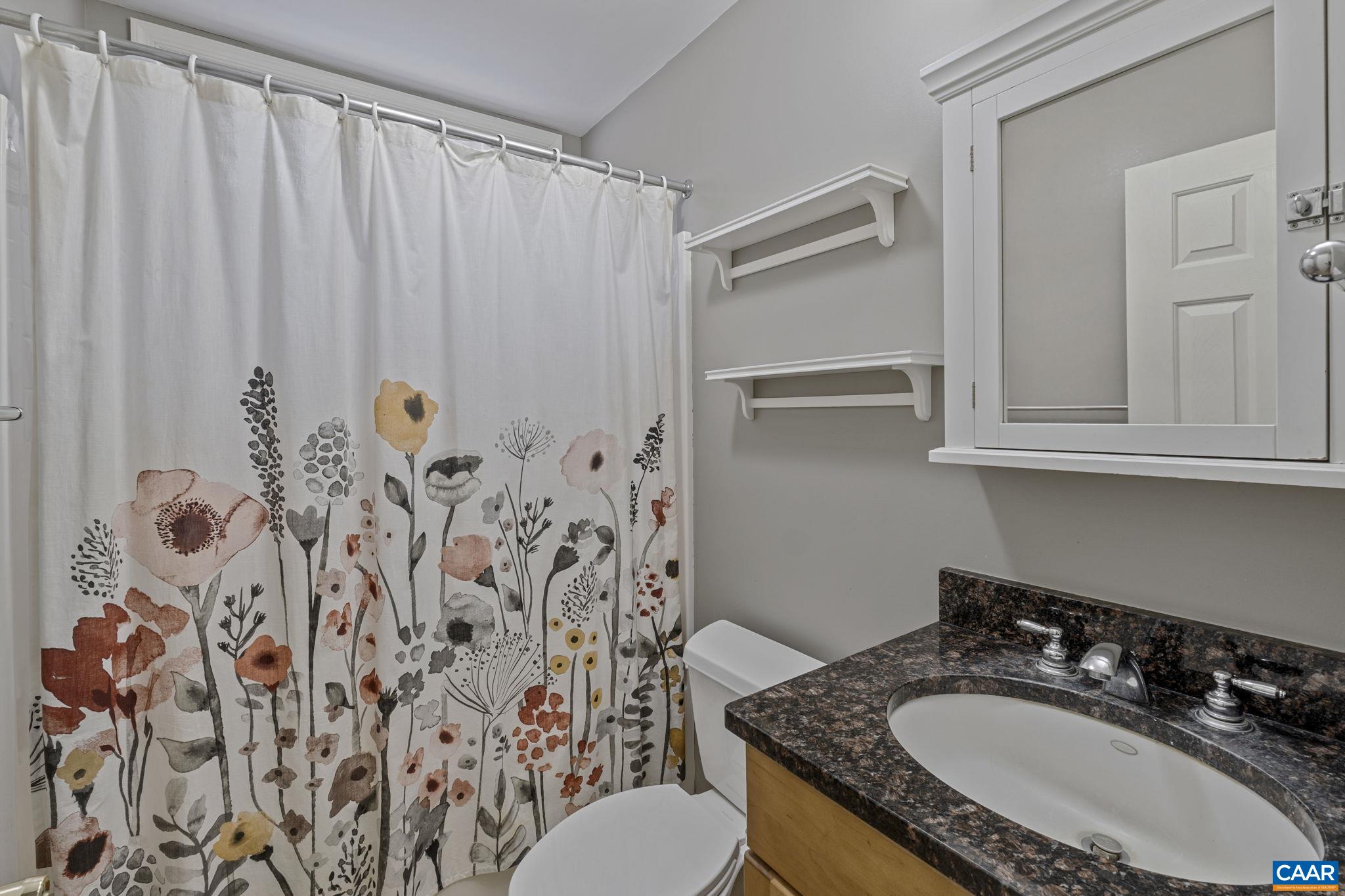 1815 RIVANNA WOODS DR, FORK UNION, Virginia 23055, 4 Bedrooms Bedrooms, ,3 BathroomsBathrooms,Residential,1815 RIVANNA WOODS DR,675550 MLS # 675550