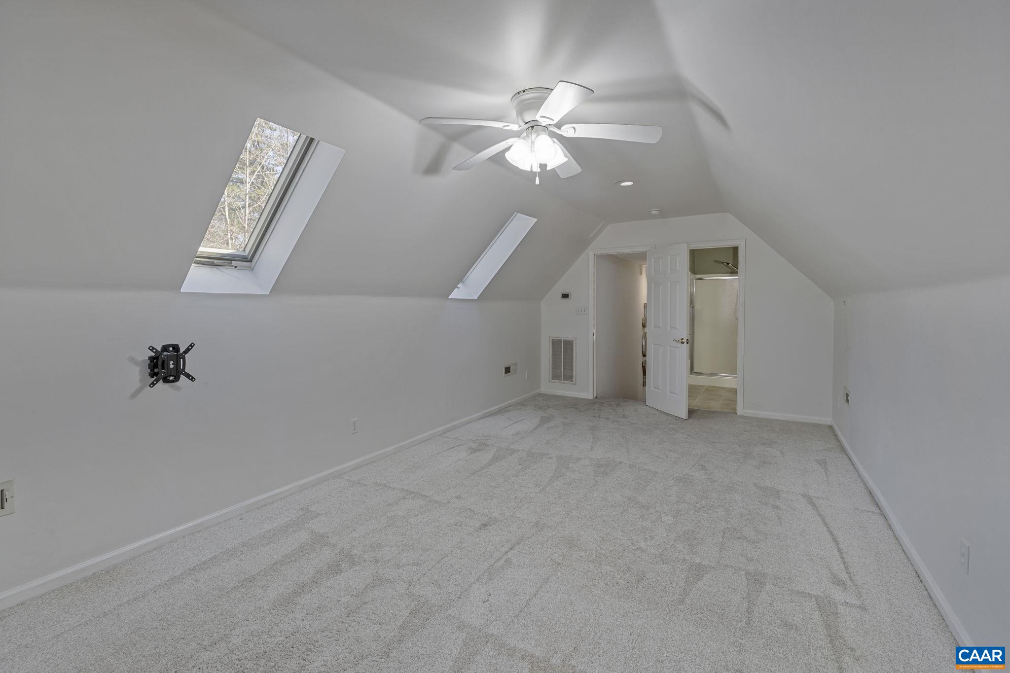 1815 RIVANNA WOODS DR, FORK UNION, Virginia 23055, 4 Bedrooms Bedrooms, ,3 BathroomsBathrooms,Residential,1815 RIVANNA WOODS DR,675550 MLS # 675550