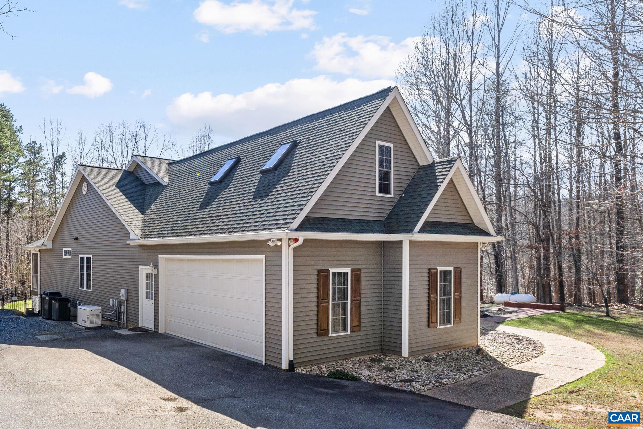 1815 RIVANNA WOODS DR, FORK UNION, Virginia 23055, 4 Bedrooms Bedrooms, ,3 BathroomsBathrooms,Residential,1815 RIVANNA WOODS DR,675550 MLS # 675550