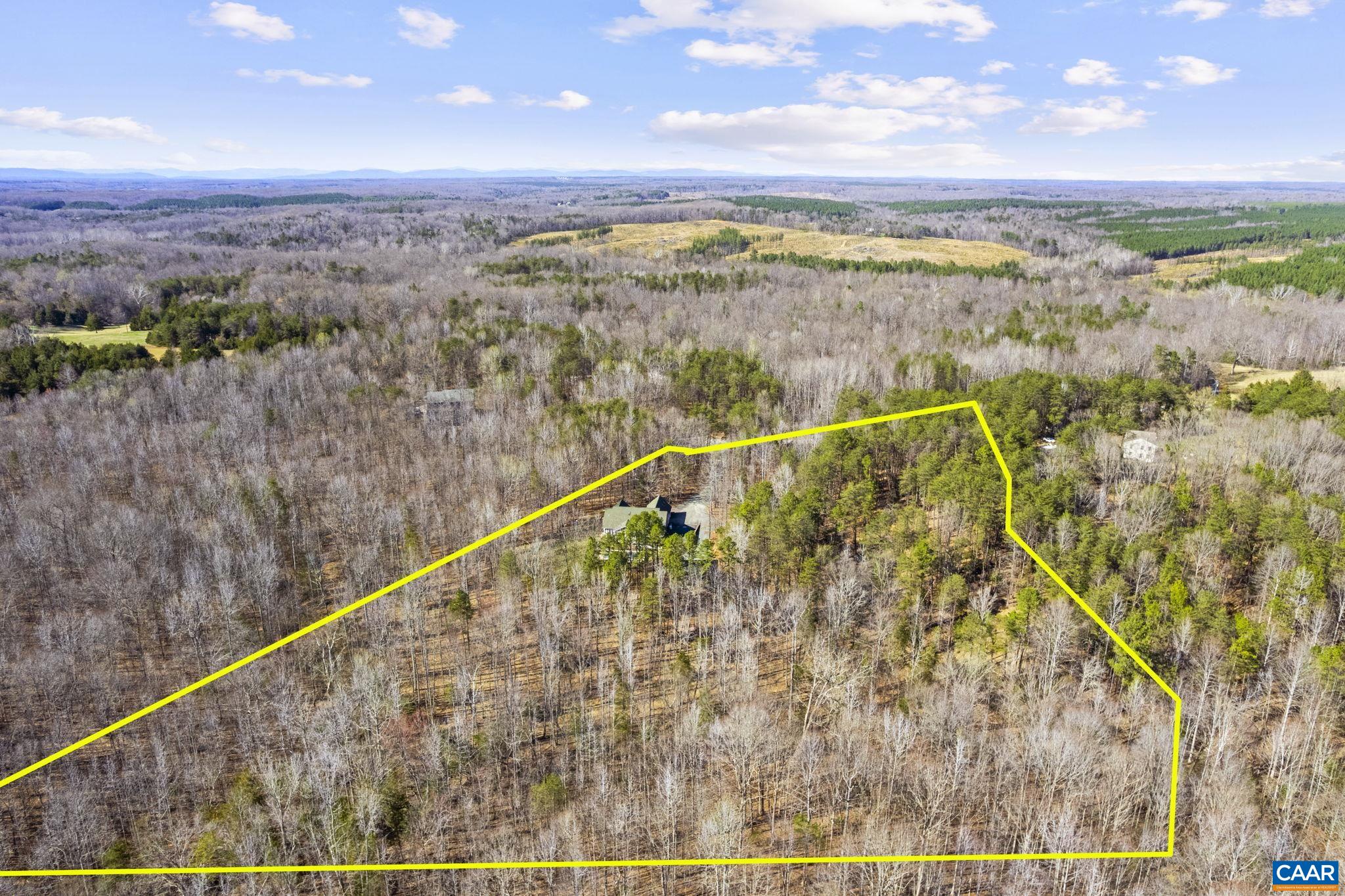 1815 RIVANNA WOODS DR, FORK UNION, Virginia 23055, 4 Bedrooms Bedrooms, ,3 BathroomsBathrooms,Residential,1815 RIVANNA WOODS DR,675550 MLS # 675550