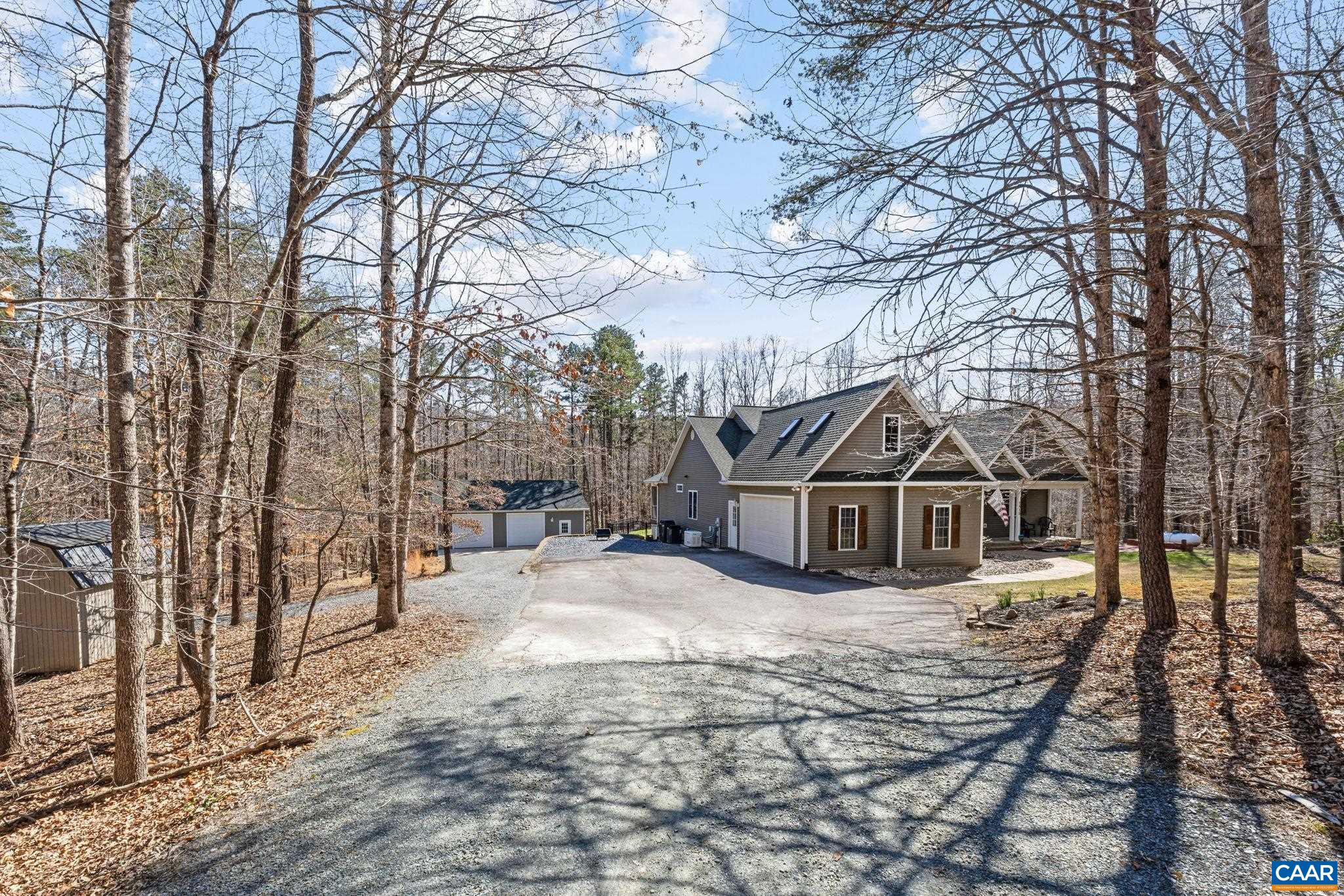 1815 RIVANNA WOODS DR, FORK UNION, Virginia 23055, 4 Bedrooms Bedrooms, ,3 BathroomsBathrooms,Residential,1815 RIVANNA WOODS DR,675550 MLS # 675550