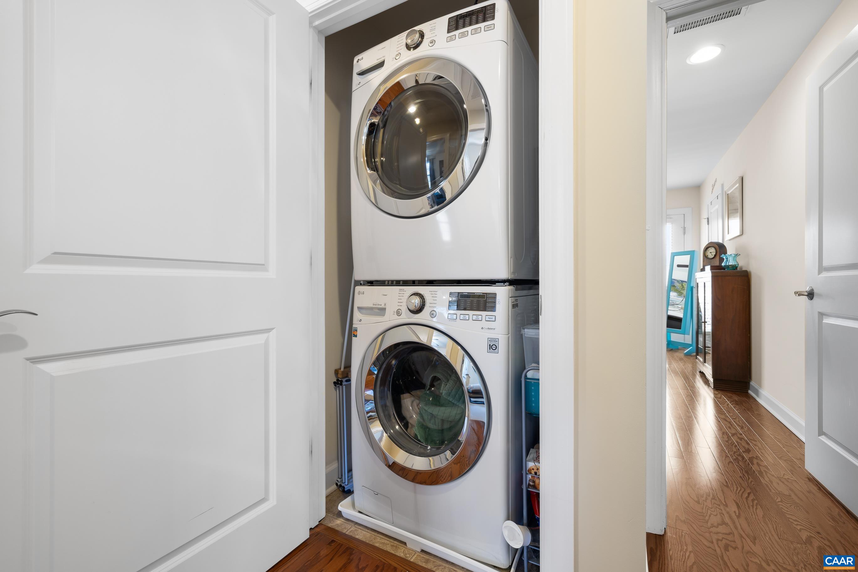 2420 WINTHROP DR, CHARLOTTESVILLE, Virginia 22911, 3 Bedrooms Bedrooms, ,2 BathroomsBathrooms,Residential,2420 WINTHROP DR,675612 MLS # 675612