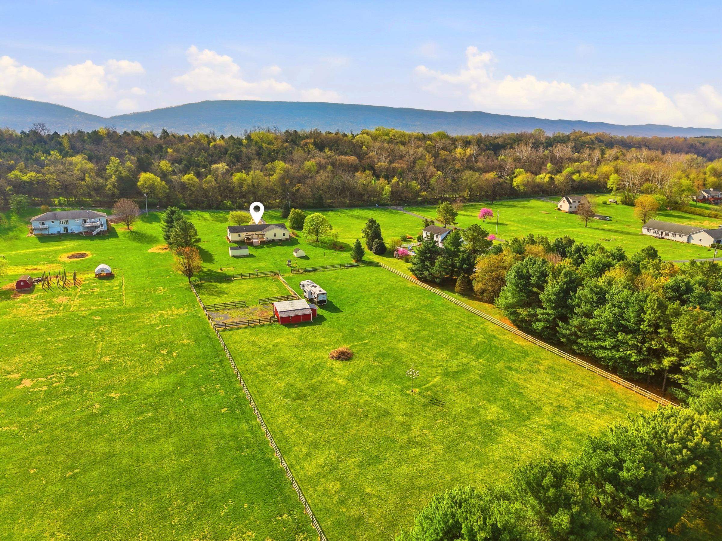 1008 SHIPWRECK DR, NEW MARKET, Virginia 22844, 4 Bedrooms Bedrooms, ,2 BathroomsBathrooms,Residential,1008 SHIPWRECK DR,675685 MLS # 675685