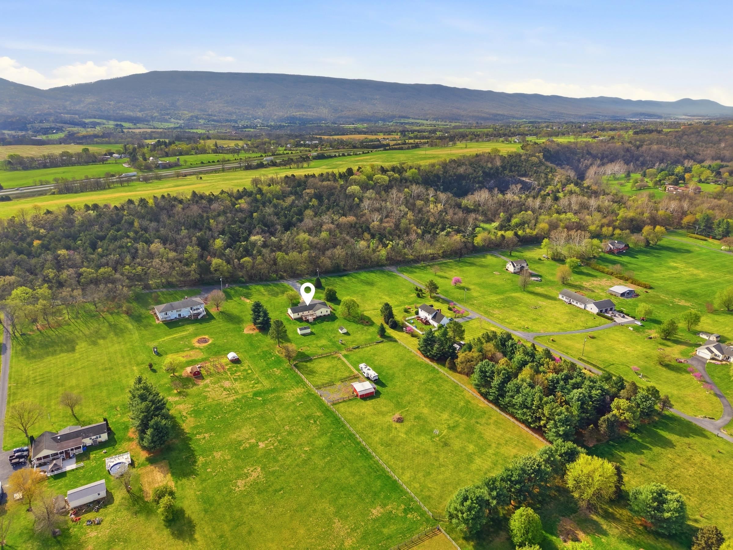 1008 SHIPWRECK DR, NEW MARKET, Virginia 22844, 4 Bedrooms Bedrooms, ,2 BathroomsBathrooms,Residential,1008 SHIPWRECK DR,675685 MLS # 675685