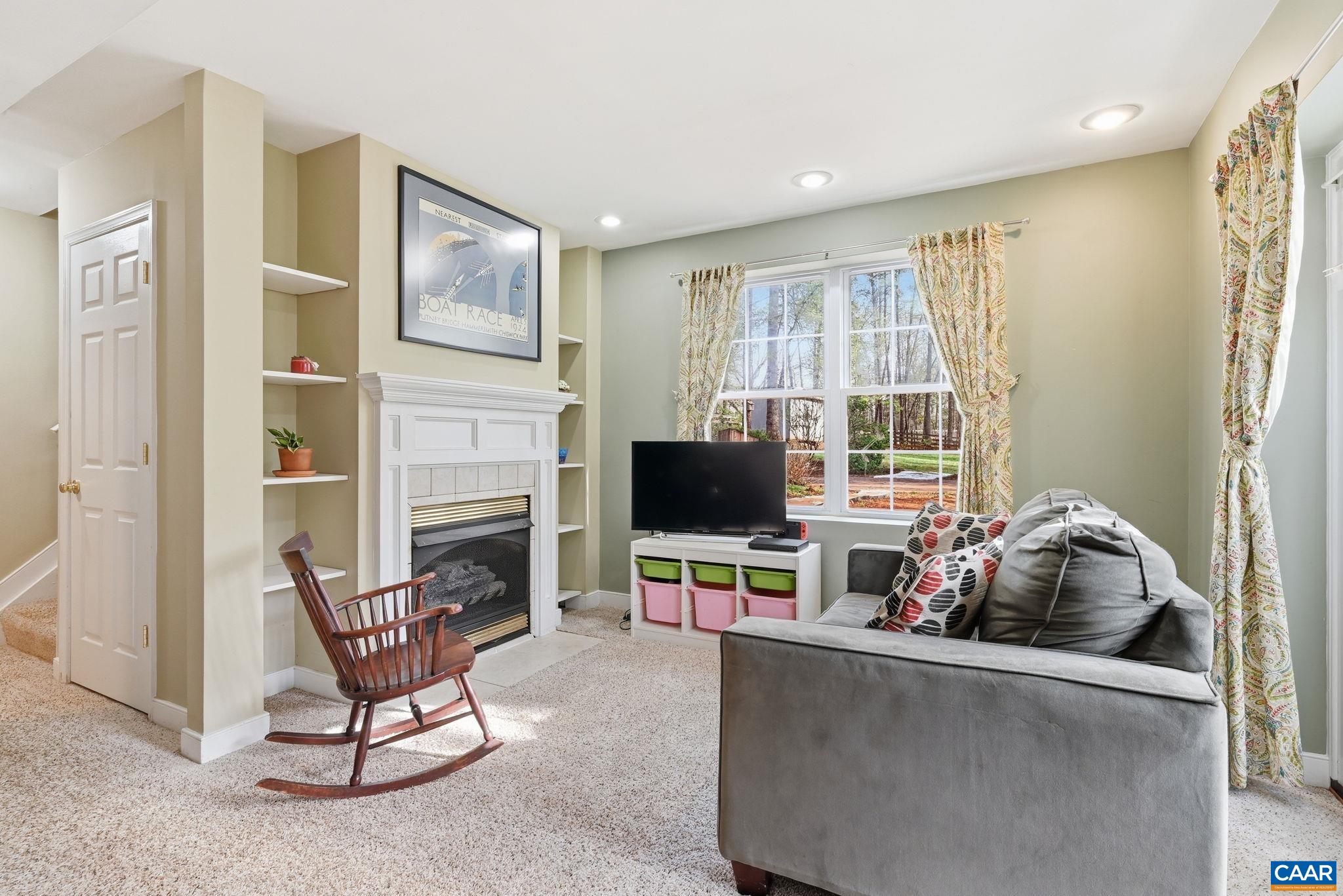 1009 STONEWOOD DR, CHARLOTTESVILLE, Virginia 22911, 4 Bedrooms Bedrooms, ,3 BathroomsBathrooms,Residential,1009 STONEWOOD DR,675694 MLS # 675694