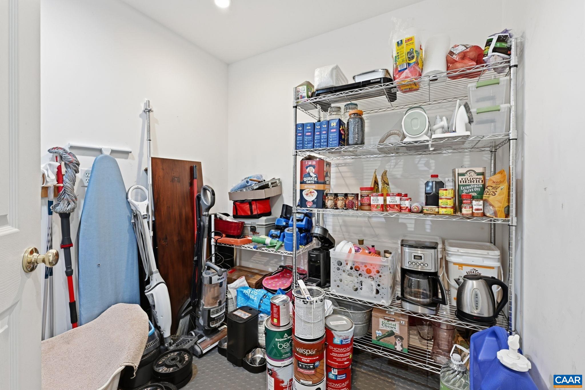 1009 STONEWOOD DR, CHARLOTTESVILLE, Virginia 22911, 4 Bedrooms Bedrooms, ,3 BathroomsBathrooms,Residential,1009 STONEWOOD DR,675694 MLS # 675694