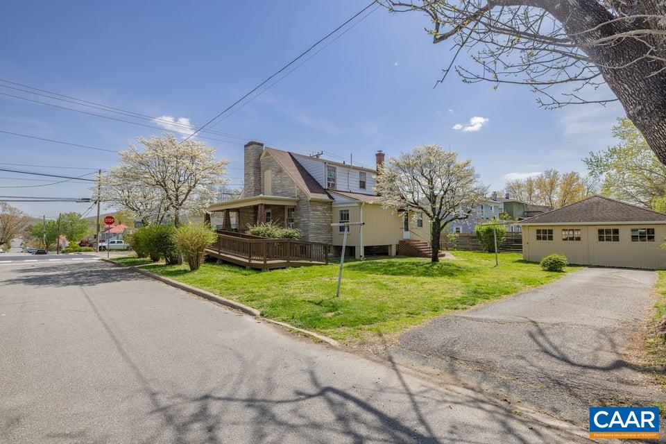 1201 AVON ST, CHARLOTTESVILLE, Virginia 22902, 3 Bedrooms Bedrooms, ,3 BathroomsBathrooms,Residential,1201 AVON ST,675727 MLS # 675727