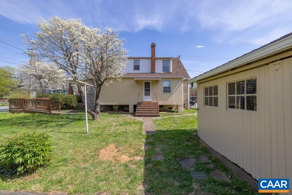 1201 AVON ST, CHARLOTTESVILLE, Virginia 22902, 3 Bedrooms Bedrooms, ,3 BathroomsBathrooms,Residential,1201 AVON ST,675727 MLS # 675727