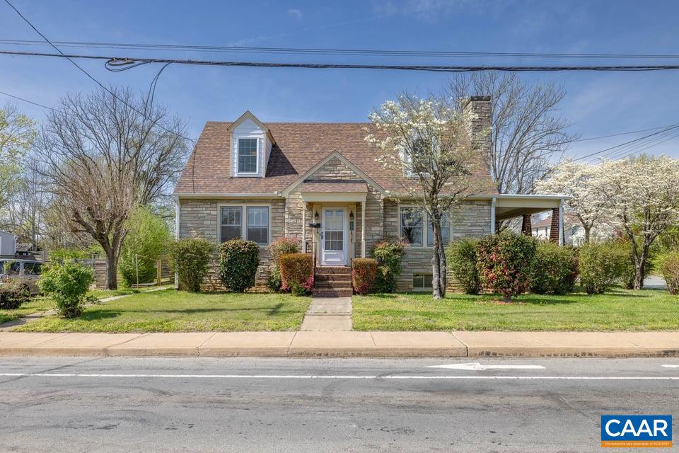 1201 AVON ST, CHARLOTTESVILLE, Virginia 22902, 3 Bedrooms Bedrooms, ,3 BathroomsBathrooms,Residential,1201 AVON ST,675727 MLS # 675727