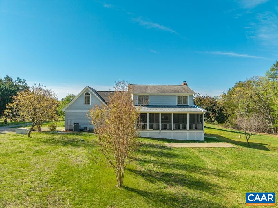 3627 HARDWARE RD, SCOTTSVILLE, Virginia 24590, 3 Bedrooms Bedrooms, ,2 BathroomsBathrooms,Residential,3627 HARDWARE RD,675783 MLS # 675783