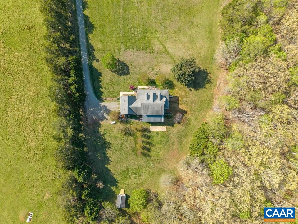 3627 HARDWARE RD, SCOTTSVILLE, Virginia 24590, 3 Bedrooms Bedrooms, ,2 BathroomsBathrooms,Residential,3627 HARDWARE RD,675783 MLS # 675783