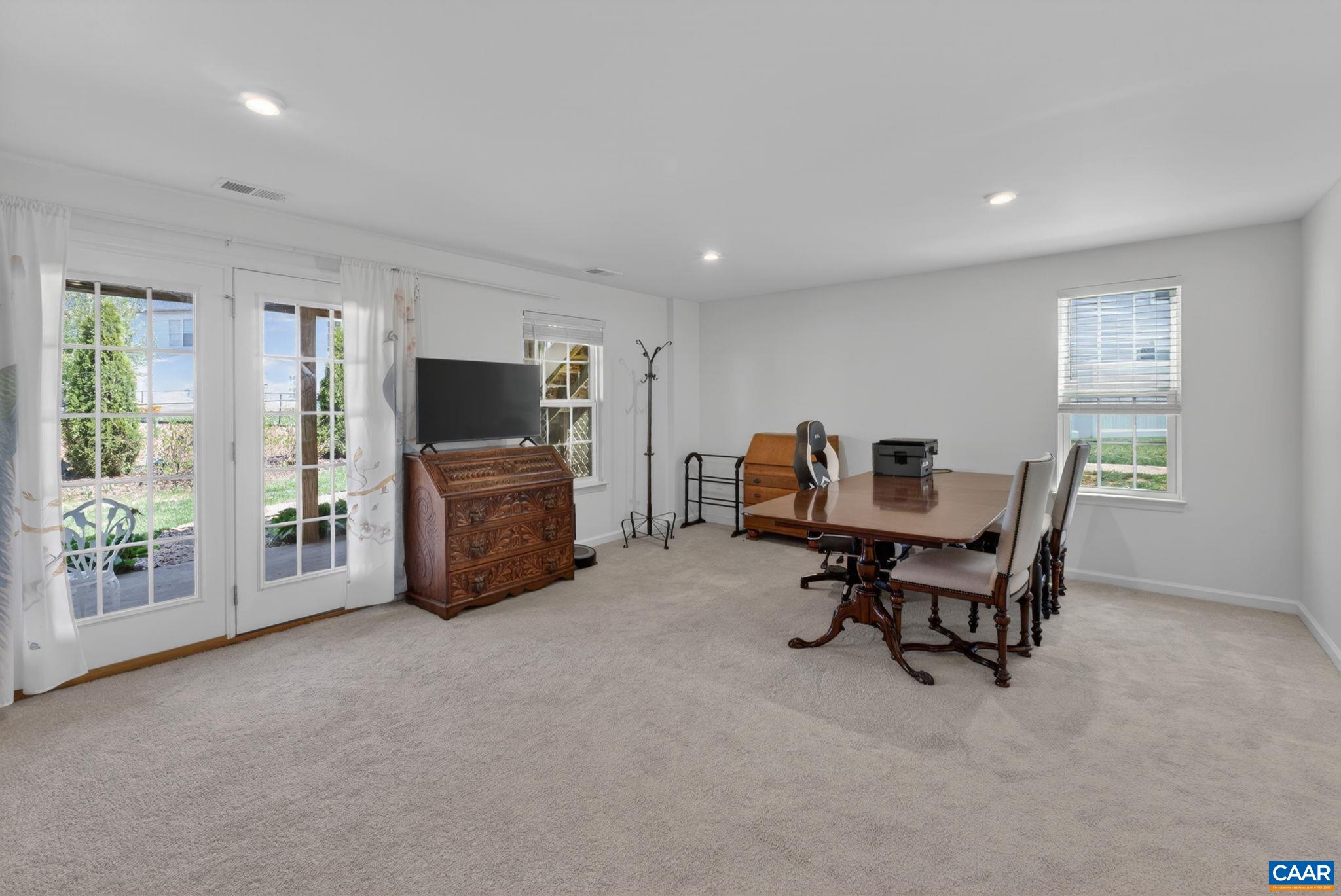 2422 POCOSON WOOD CT, CHARLOTTESVILLE, Virginia 22911, 3 Bedrooms Bedrooms, ,2 BathroomsBathrooms,Residential,2422 POCOSON WOOD CT,675793 MLS # 675793