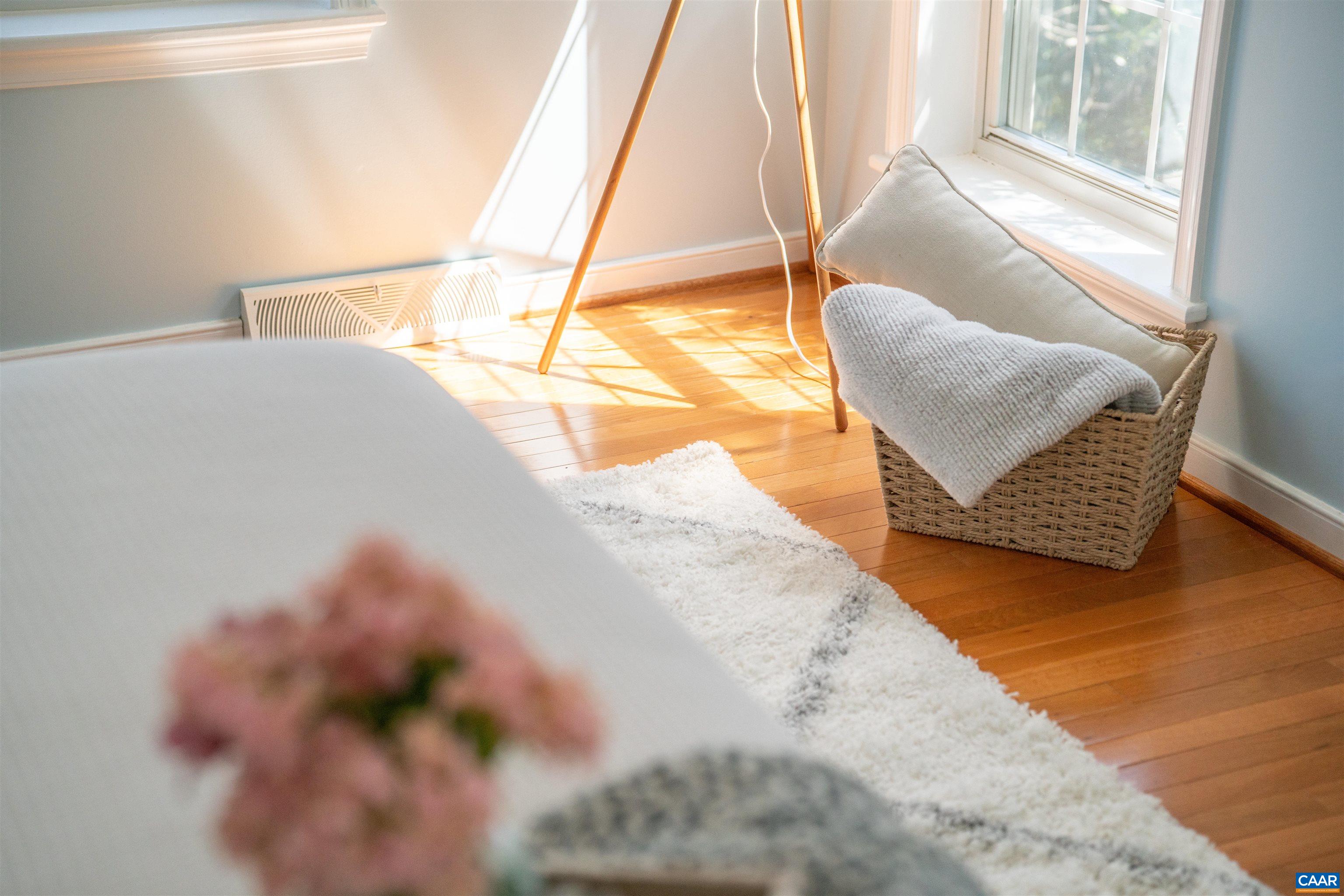 213 FOX HORN LN, CHARLOTTESVILLE, Virginia 22902, 4 Bedrooms Bedrooms, ,3 BathroomsBathrooms,Residential,213 FOX HORN LN,675796 MLS # 675796