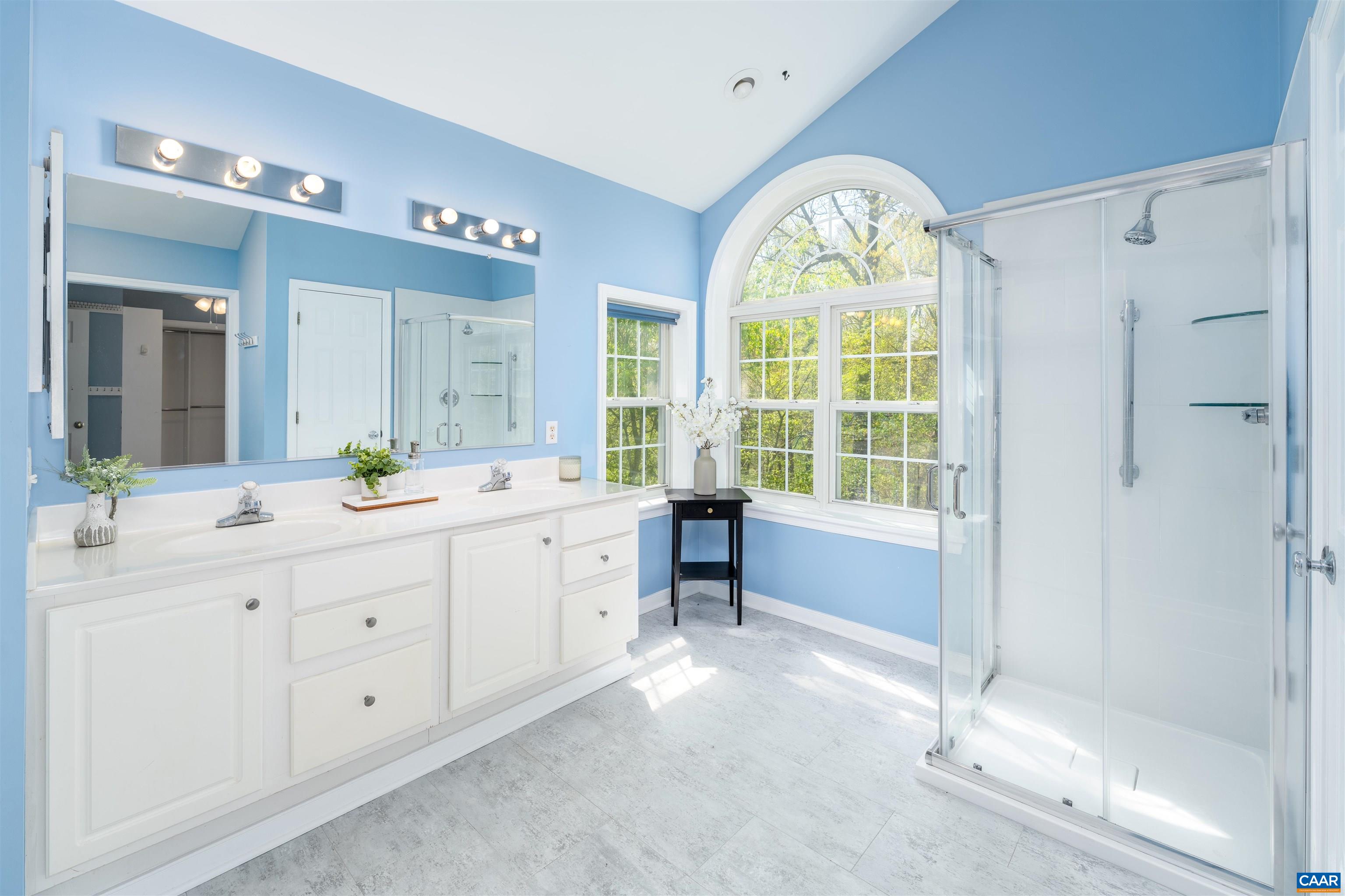 213 FOX HORN LN, CHARLOTTESVILLE, Virginia 22902, 4 Bedrooms Bedrooms, ,3 BathroomsBathrooms,Residential,213 FOX HORN LN,675796 MLS # 675796