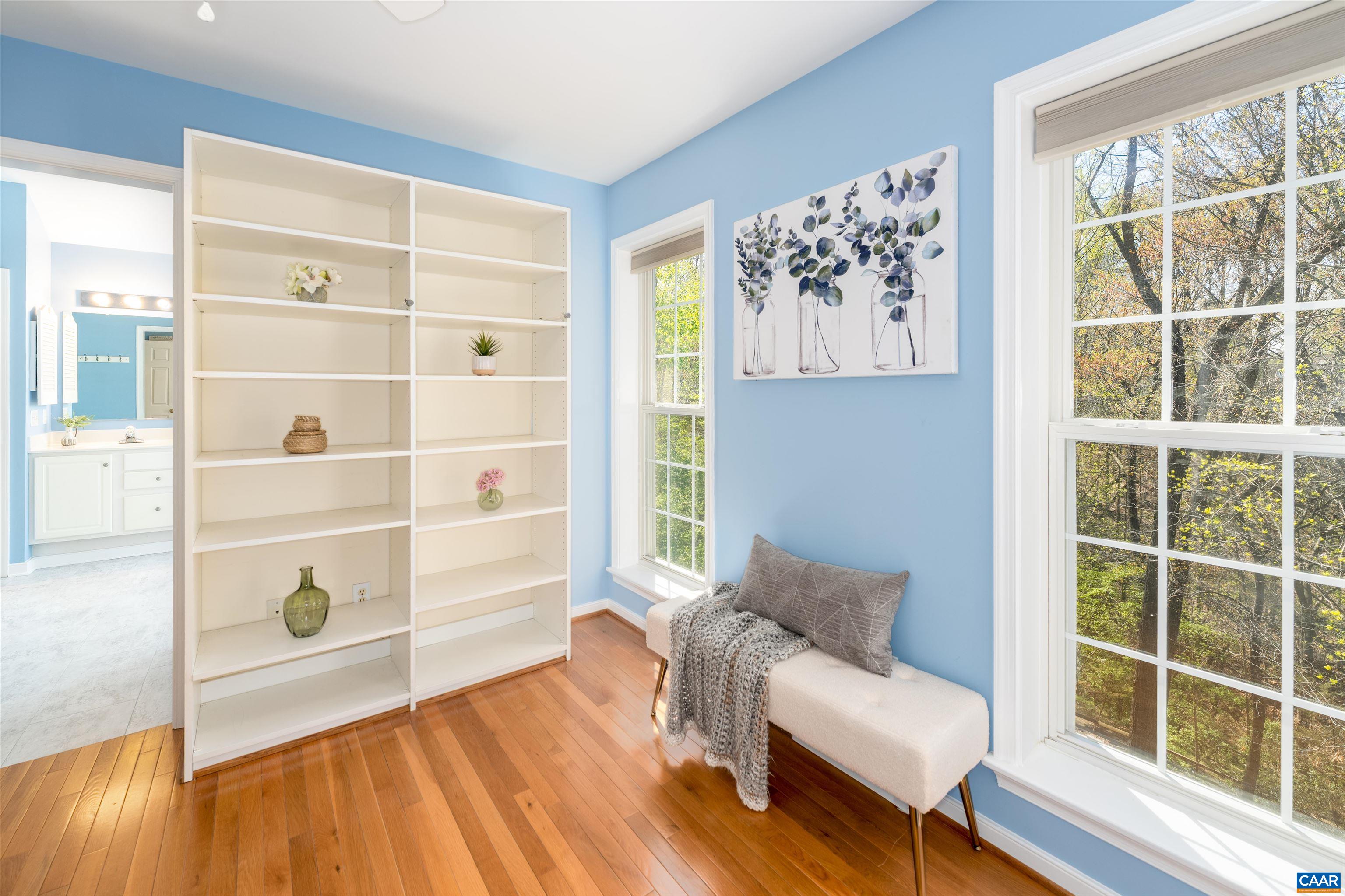 213 FOX HORN LN, CHARLOTTESVILLE, Virginia 22902, 4 Bedrooms Bedrooms, ,3 BathroomsBathrooms,Residential,213 FOX HORN LN,675796 MLS # 675796