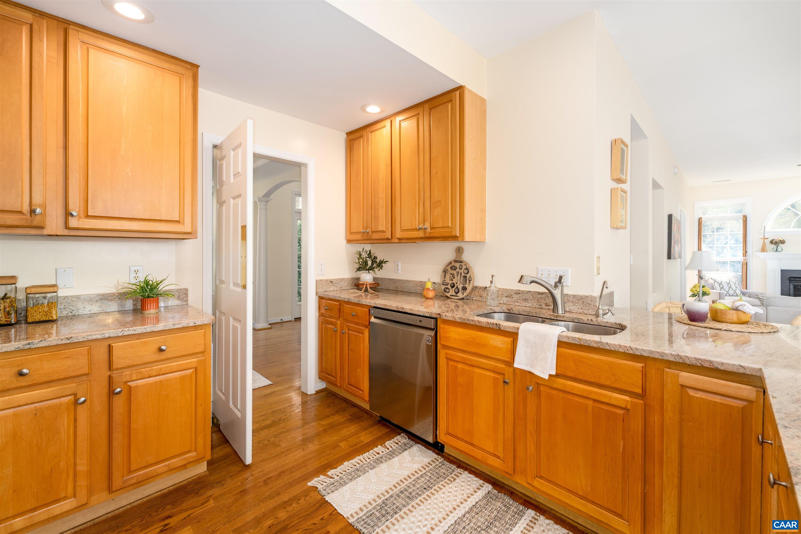 213 FOX HORN LN, CHARLOTTESVILLE, Virginia 22902, 4 Bedrooms Bedrooms, ,3 BathroomsBathrooms,Residential,213 FOX HORN LN,675796 MLS # 675796