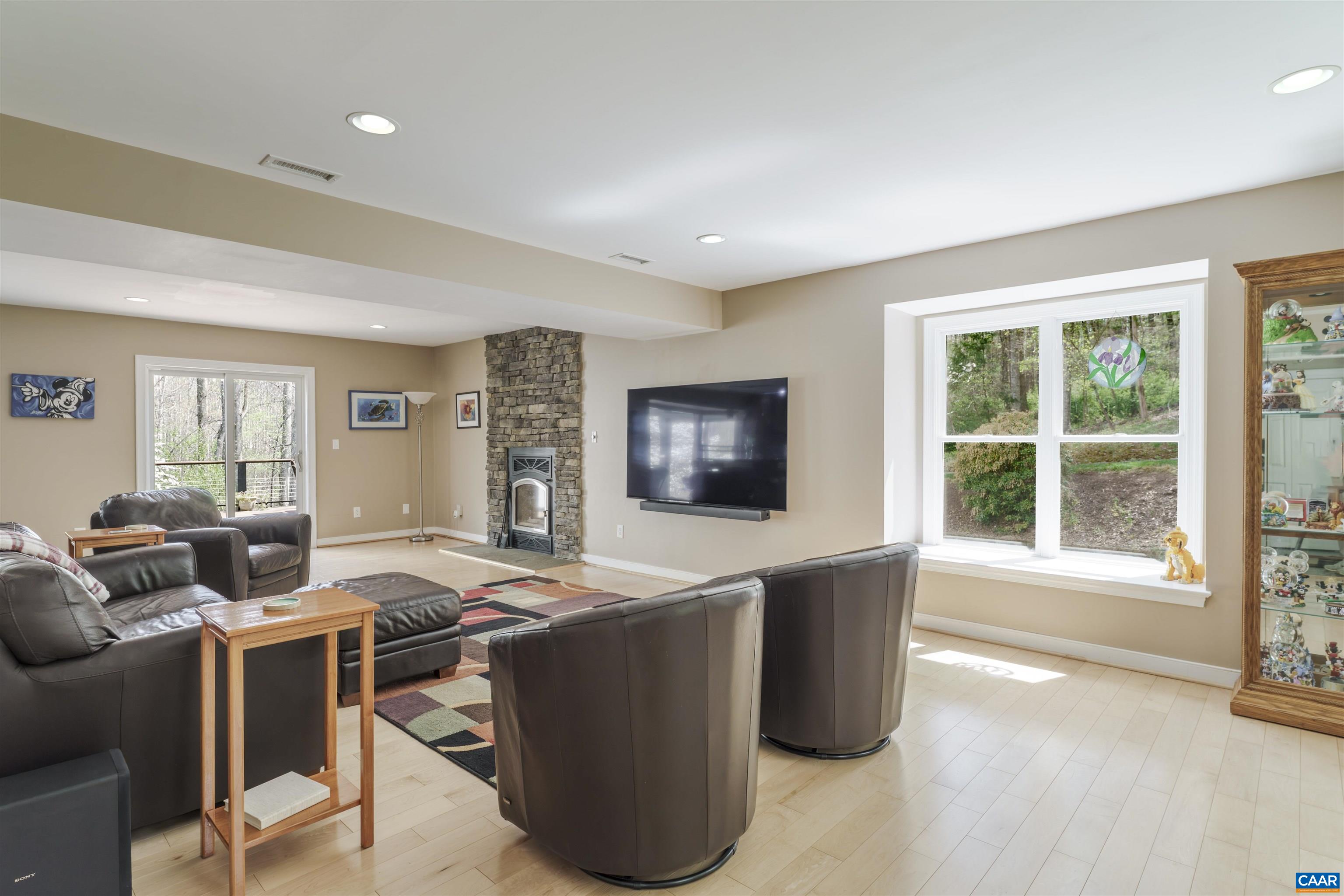 2700 WILLOW OAK CIR, CHARLOTTESVILLE, Virginia 22901, 4 Bedrooms Bedrooms, ,2 BathroomsBathrooms,Residential,Ivy Oaks -Exceptional Ivy Retreat | Outdoor Kitche,2700 WILLOW OAK CIR,675798 MLS # 675798