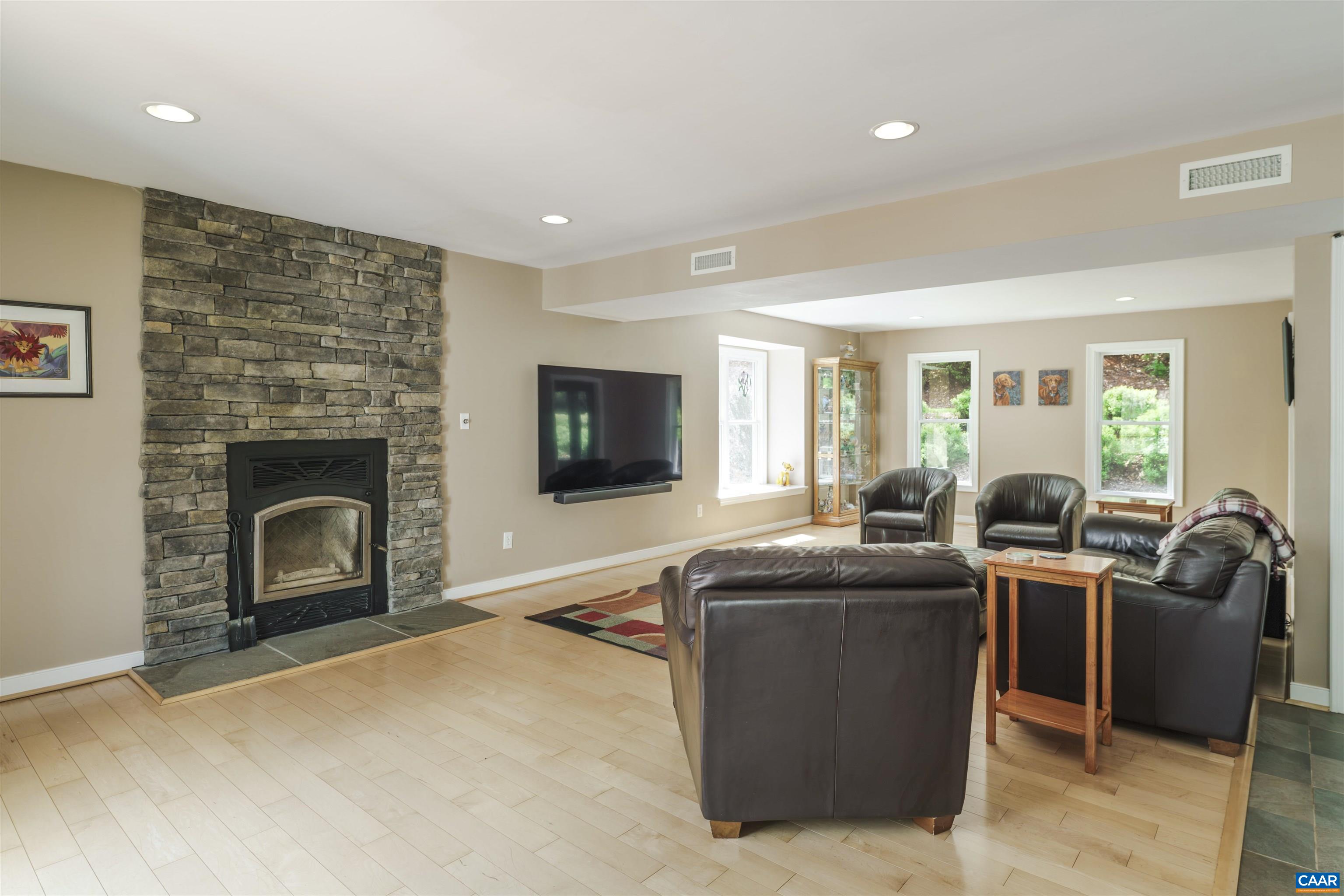 2700 WILLOW OAK CIR, CHARLOTTESVILLE, Virginia 22901, 4 Bedrooms Bedrooms, ,2 BathroomsBathrooms,Residential,Ivy Oaks -Exceptional Ivy Retreat | Outdoor Kitche,2700 WILLOW OAK CIR,675798 MLS # 675798