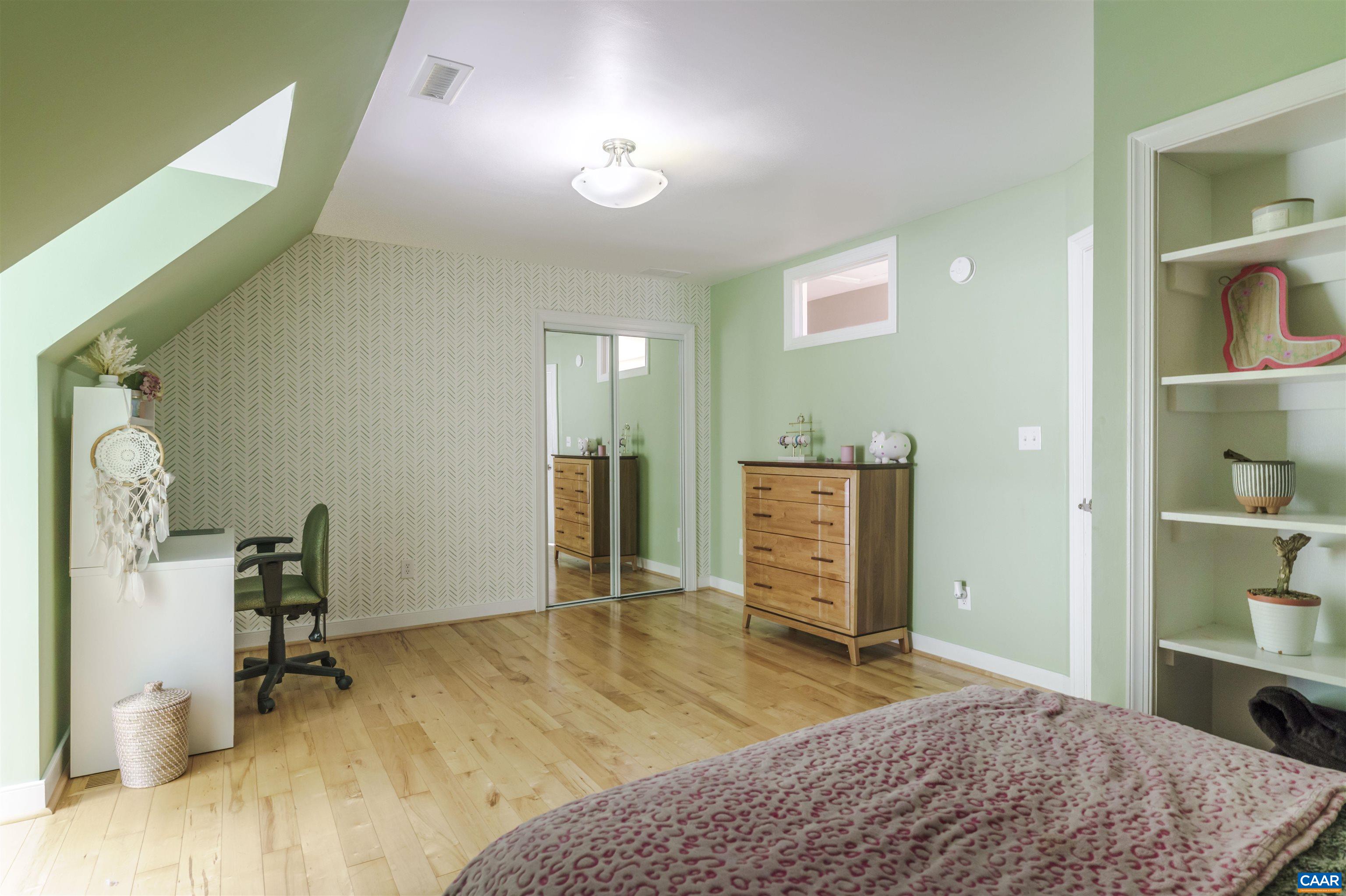 2700 WILLOW OAK CIR, CHARLOTTESVILLE, Virginia 22901, 4 Bedrooms Bedrooms, ,2 BathroomsBathrooms,Residential,Ivy Oaks -Exceptional Ivy Retreat | Outdoor Kitche,2700 WILLOW OAK CIR,675798 MLS # 675798