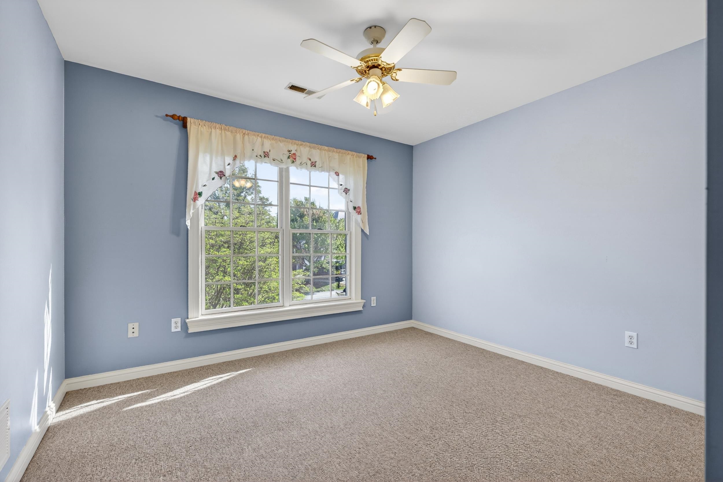 3029 BROOKSTONE DR, ROCKINGHAM, Virginia 22801, 5 Bedrooms Bedrooms, ,3 BathroomsBathrooms,Residential,3029 BROOKSTONE DR,675898 MLS # 675898