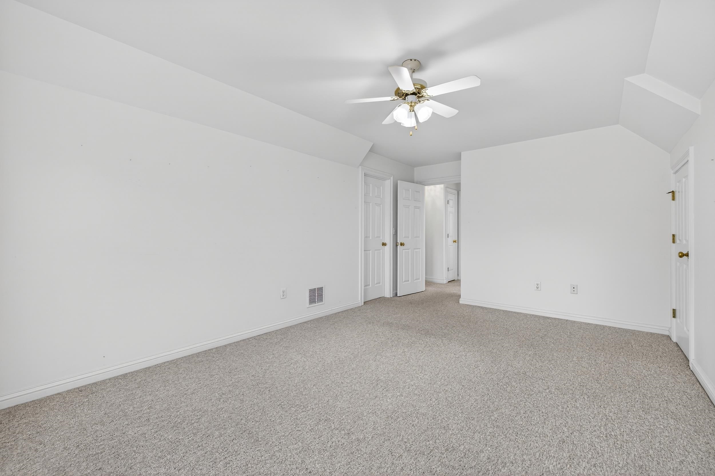 3029 BROOKSTONE DR, ROCKINGHAM, Virginia 22801, 5 Bedrooms Bedrooms, ,3 BathroomsBathrooms,Residential,3029 BROOKSTONE DR,675898 MLS # 675898