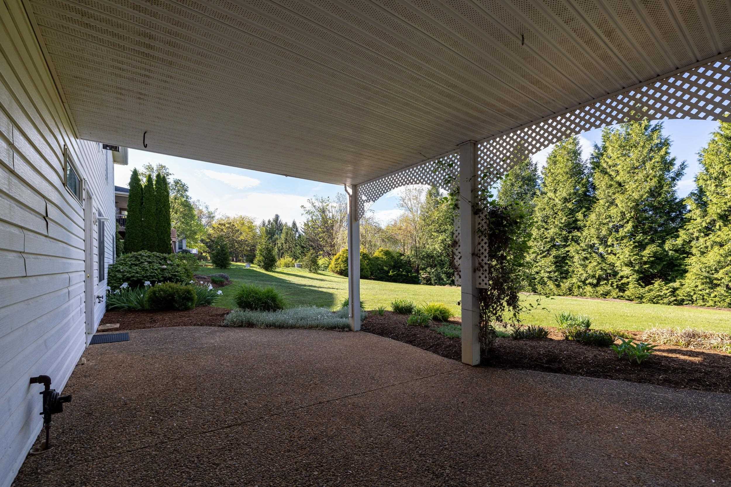 3029 BROOKSTONE DR, ROCKINGHAM, Virginia 22801, 5 Bedrooms Bedrooms, ,3 BathroomsBathrooms,Residential,3029 BROOKSTONE DR,675898 MLS # 675898