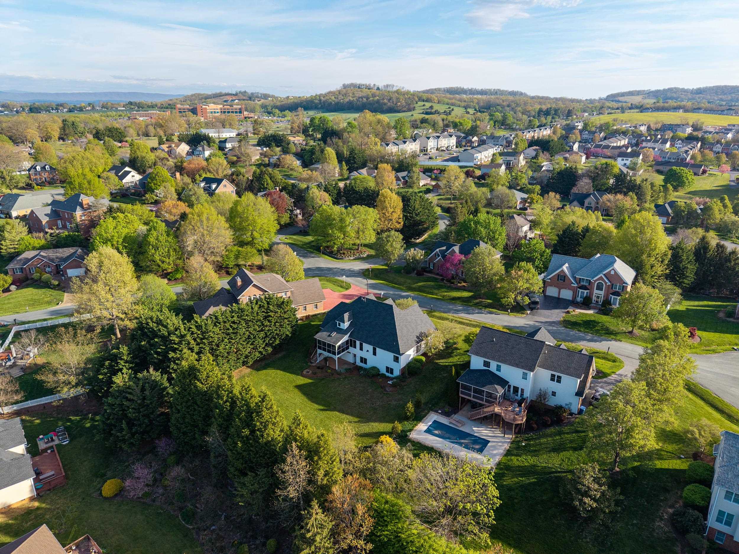 3029 BROOKSTONE DR, ROCKINGHAM, Virginia 22801, 5 Bedrooms Bedrooms, ,3 BathroomsBathrooms,Residential,3029 BROOKSTONE DR,675898 MLS # 675898