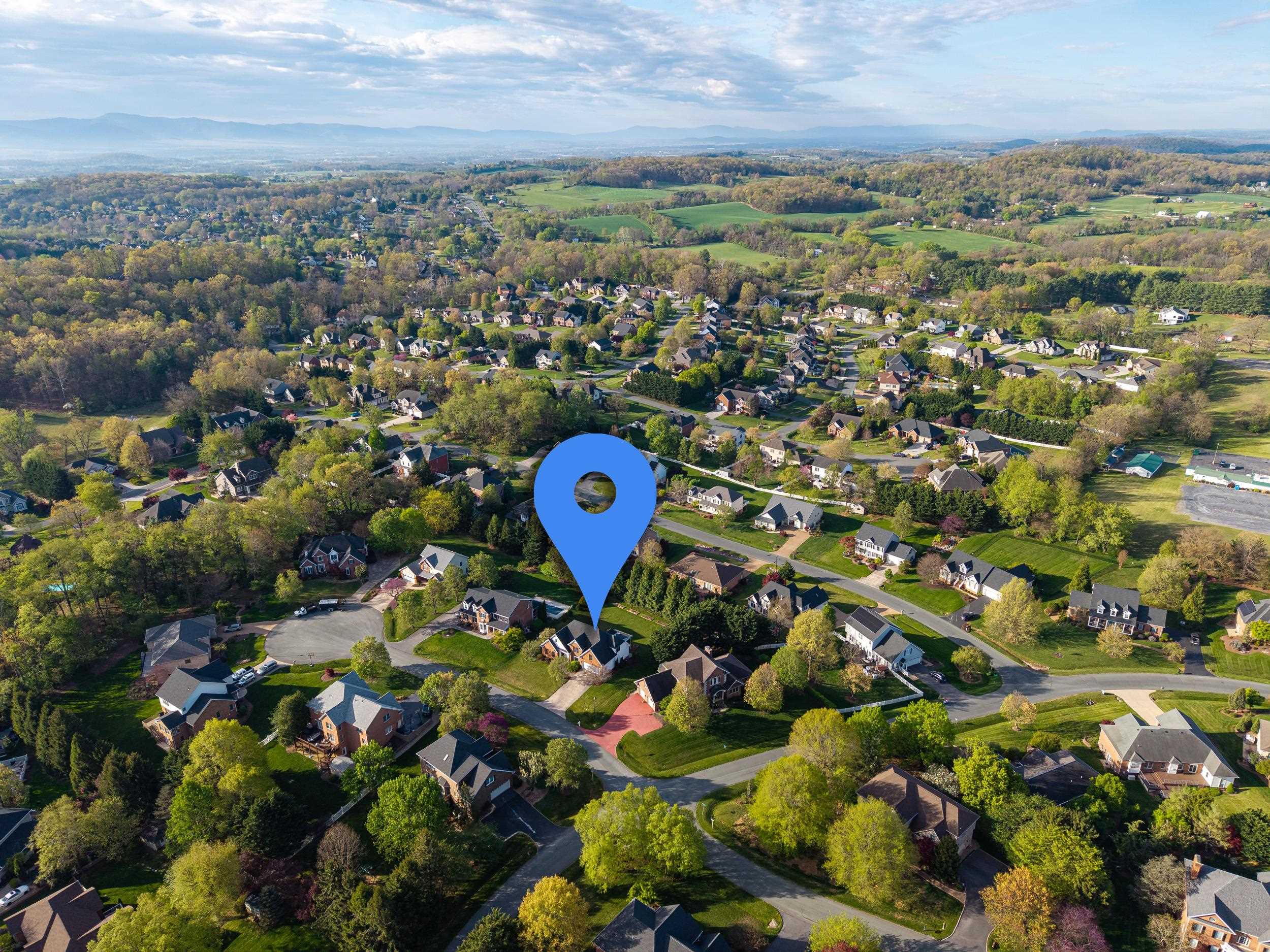 3029 BROOKSTONE DR, ROCKINGHAM, Virginia 22801, 5 Bedrooms Bedrooms, ,3 BathroomsBathrooms,Residential,3029 BROOKSTONE DR,675898 MLS # 675898