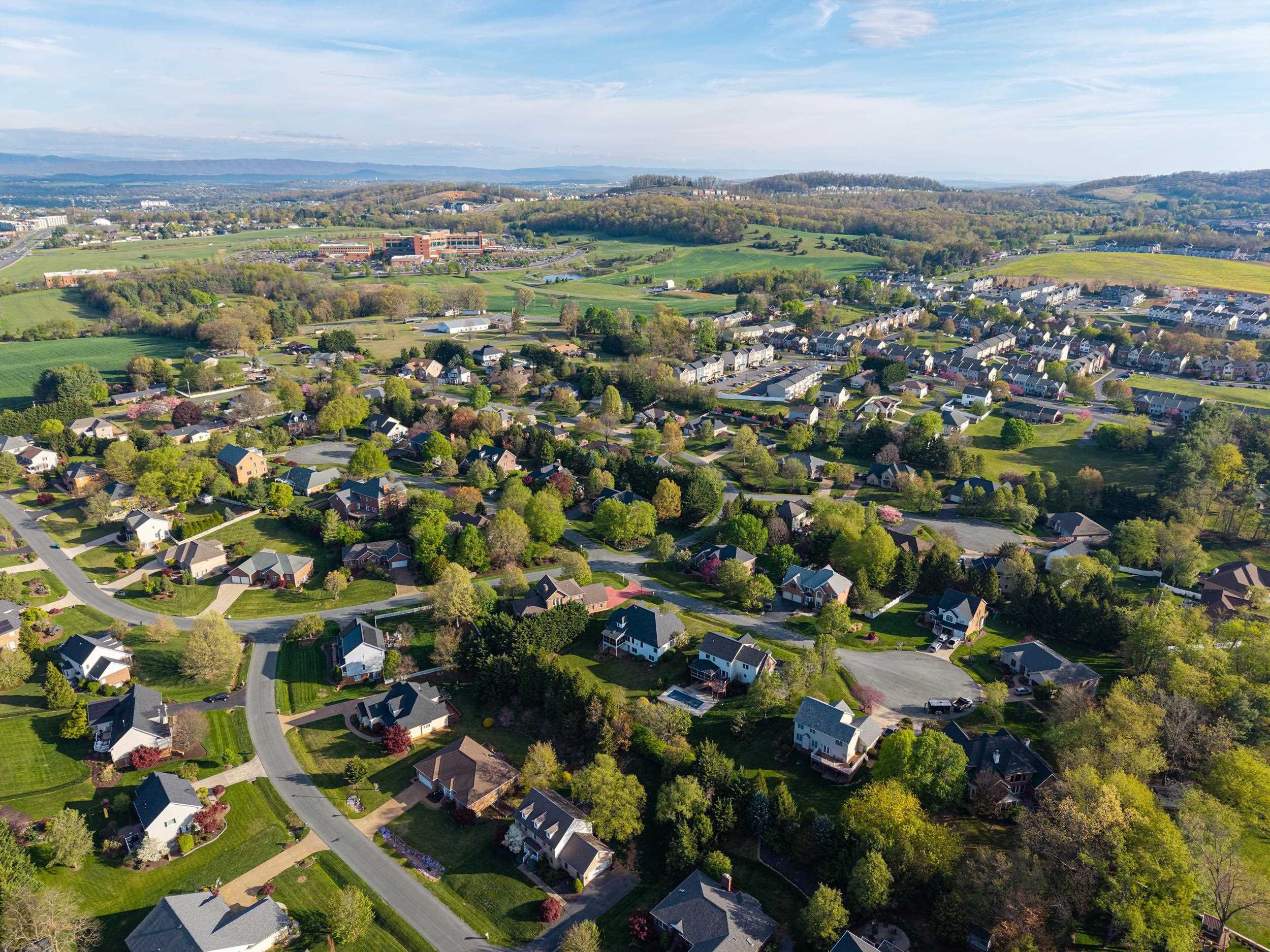 3029 BROOKSTONE DR, ROCKINGHAM, Virginia 22801, 5 Bedrooms Bedrooms, ,3 BathroomsBathrooms,Residential,3029 BROOKSTONE DR,675898 MLS # 675898