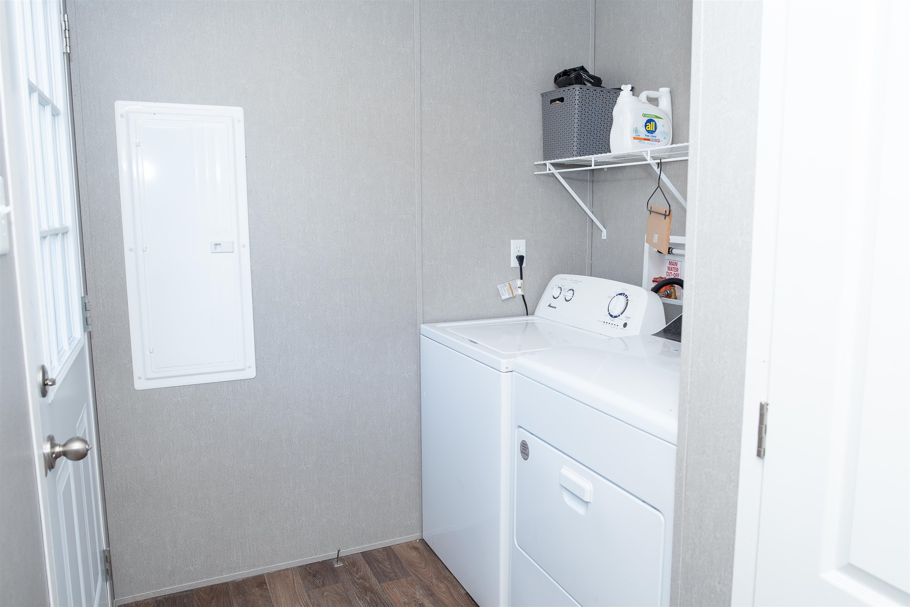 3907 MULE SKINNER LN, ELKTON, Virginia 22827, 3 Bedrooms Bedrooms, ,2 BathroomsBathrooms,Residential,3907 MULE SKINNER LN,675899 MLS # 675899