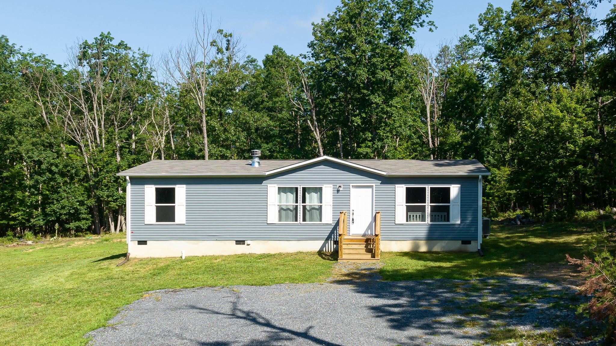 3907 MULE SKINNER LN, ELKTON, Virginia 22827, 3 Bedrooms Bedrooms, ,2 BathroomsBathrooms,Residential,3907 MULE SKINNER LN,675899 MLS # 675899