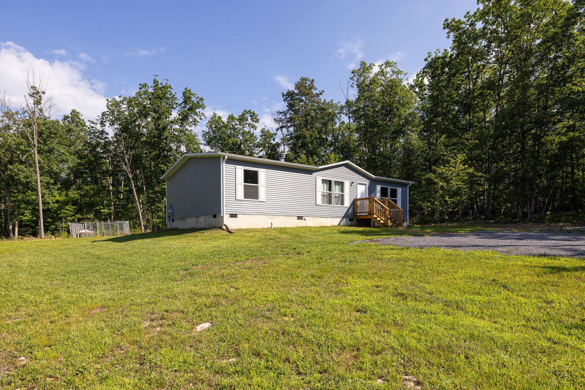 3907 MULE SKINNER LN, ELKTON, Virginia 22827, 3 Bedrooms Bedrooms, ,2 BathroomsBathrooms,Residential,3907 MULE SKINNER LN,675899 MLS # 675899