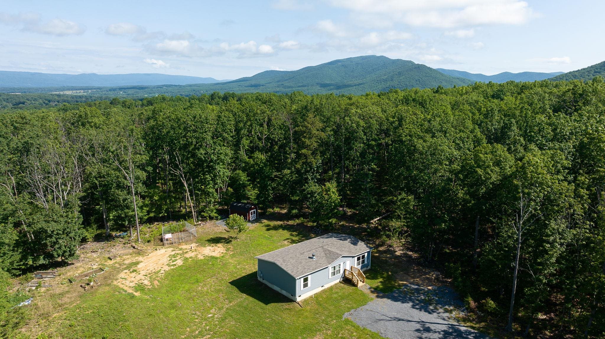 3907 MULE SKINNER LN, ELKTON, Virginia 22827, 3 Bedrooms Bedrooms, ,2 BathroomsBathrooms,Residential,3907 MULE SKINNER LN,675899 MLS # 675899