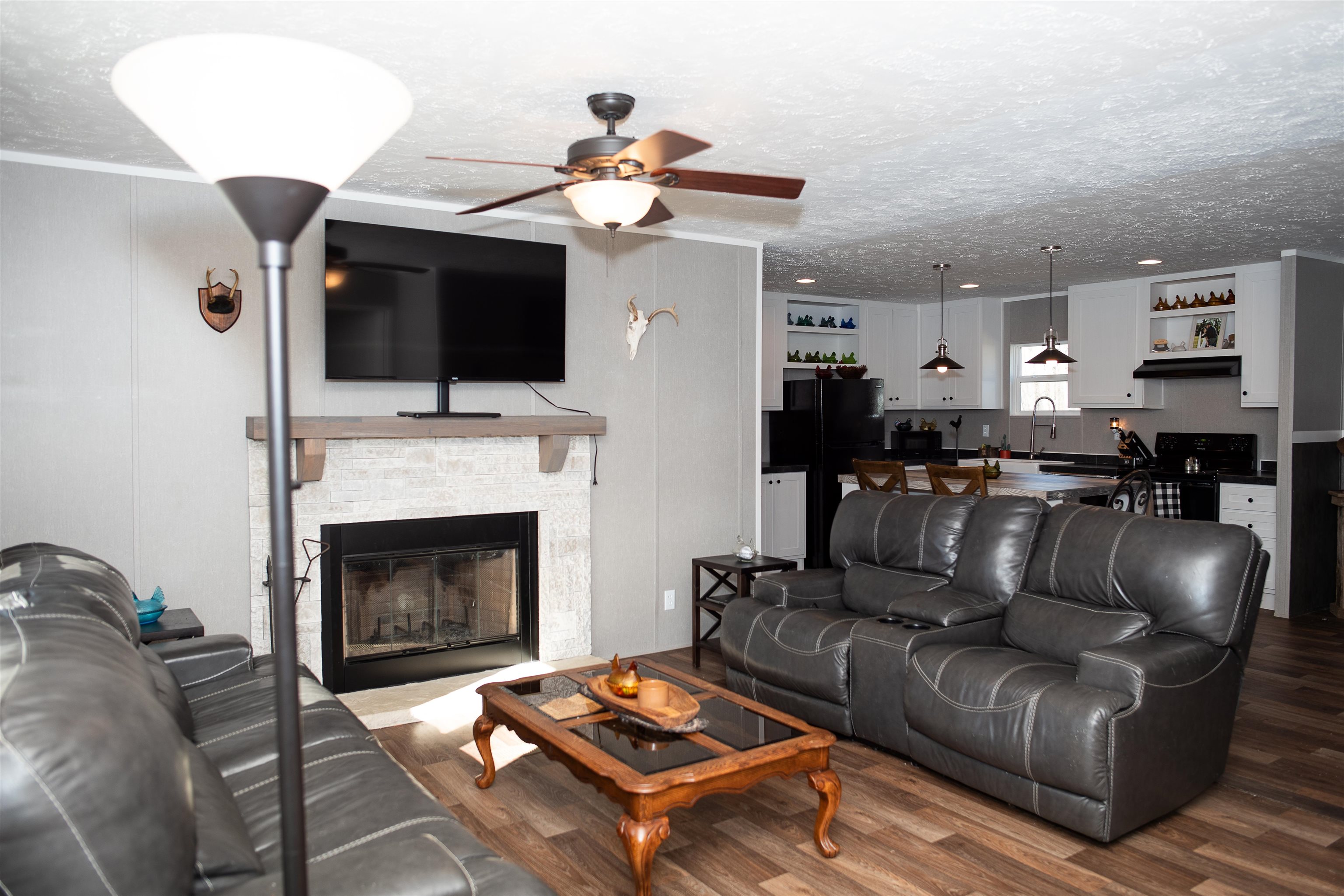 3907 MULE SKINNER LN, ELKTON, Virginia 22827, 3 Bedrooms Bedrooms, ,2 BathroomsBathrooms,Residential,3907 MULE SKINNER LN,675899 MLS # 675899