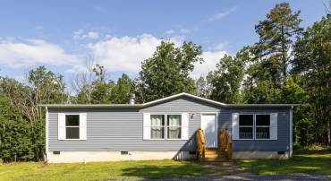 3907 MULE SKINNER LN, ELKTON, Virginia 22827, 3 Bedrooms Bedrooms, ,2 BathroomsBathrooms,Residential,3907 MULE SKINNER LN,675899 MLS # 675899