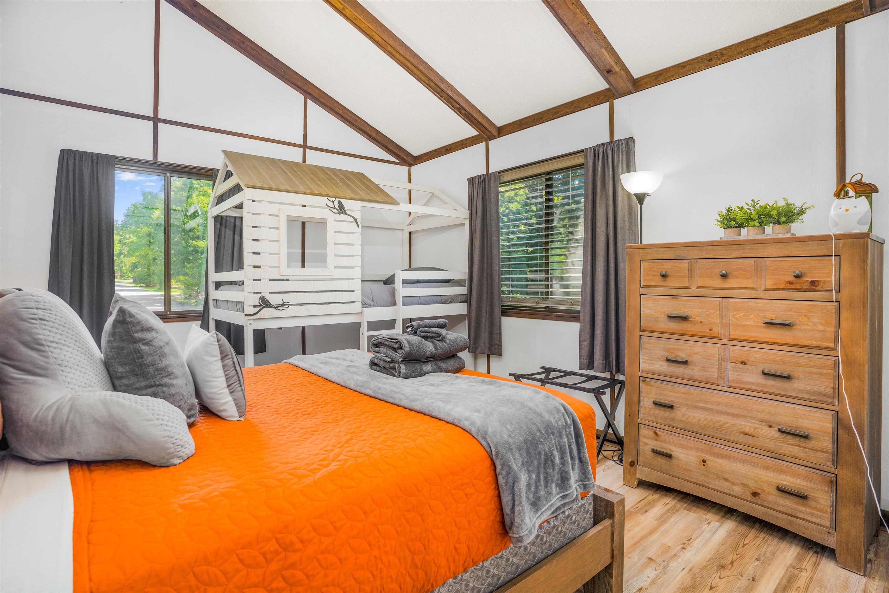 232 POWELL PL, MCGAHEYSVILLE, Virginia 22840, 3 Bedrooms Bedrooms, ,3 BathroomsBathrooms,Residential,232 POWELL PL,675900 MLS # 675900