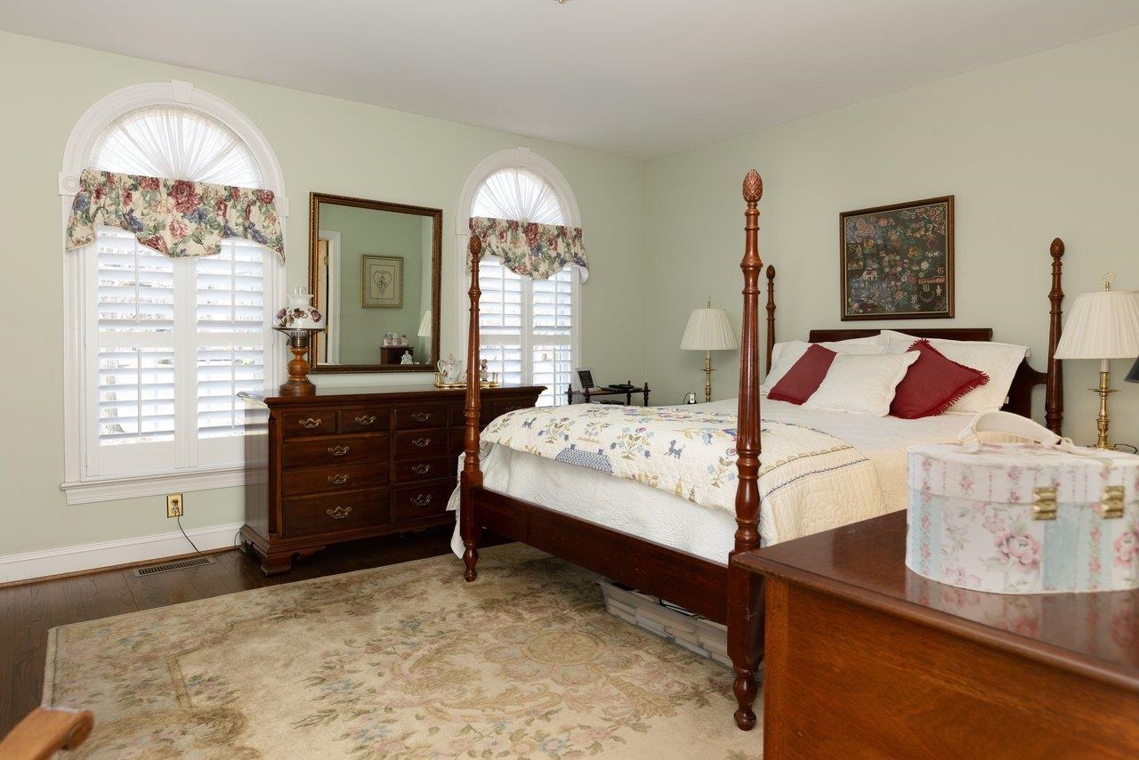 15 CHOWNING CIR, WAYNESBORO, Virginia 22980, 3 Bedrooms Bedrooms, ,3 BathroomsBathrooms,Residential,15 CHOWNING CIR,675901 MLS # 675901