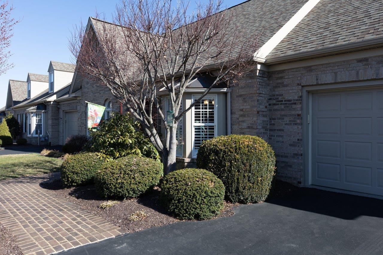 15 CHOWNING CIR, WAYNESBORO, Virginia 22980, 3 Bedrooms Bedrooms, ,3 BathroomsBathrooms,Residential,15 CHOWNING CIR,675901 MLS # 675901