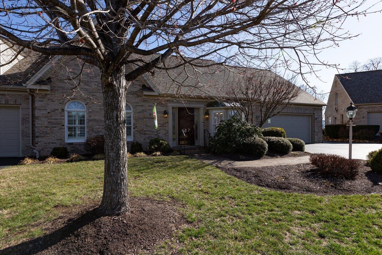 15 CHOWNING CIR, WAYNESBORO, Virginia 22980, 3 Bedrooms Bedrooms, ,3 BathroomsBathrooms,Residential,15 CHOWNING CIR,675901 MLS # 675901