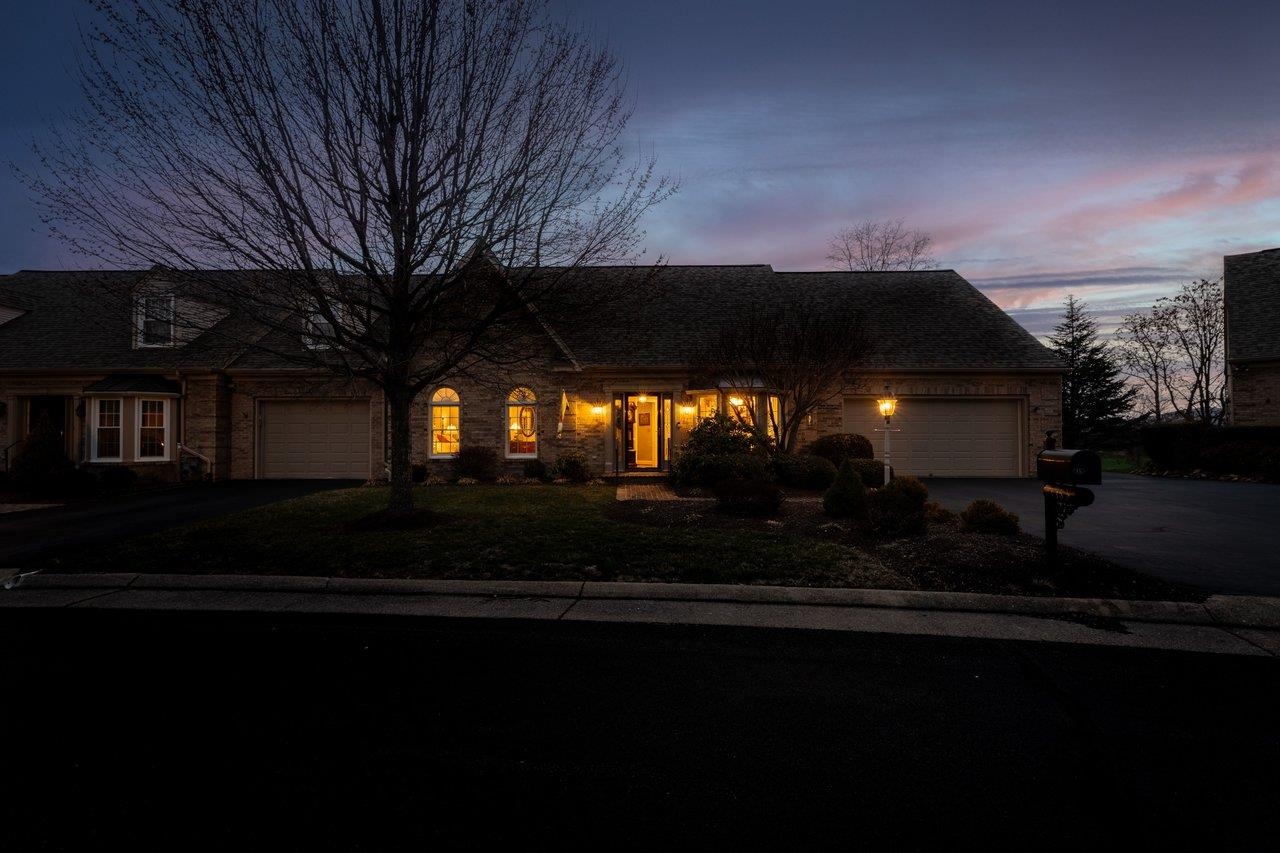 15 CHOWNING CIR, WAYNESBORO, Virginia 22980, 3 Bedrooms Bedrooms, ,3 BathroomsBathrooms,Residential,15 CHOWNING CIR,675901 MLS # 675901