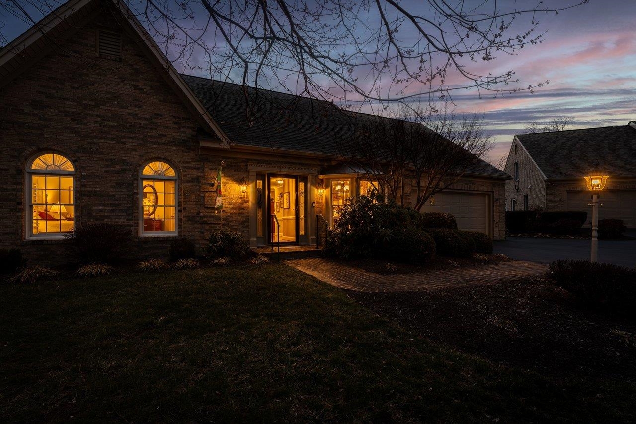 15 CHOWNING CIR, WAYNESBORO, Virginia 22980, 3 Bedrooms Bedrooms, ,3 BathroomsBathrooms,Residential,15 CHOWNING CIR,675901 MLS # 675901