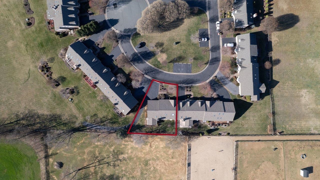 15 CHOWNING CIR, WAYNESBORO, Virginia 22980, 3 Bedrooms Bedrooms, ,3 BathroomsBathrooms,Residential,15 CHOWNING CIR,675901 MLS # 675901