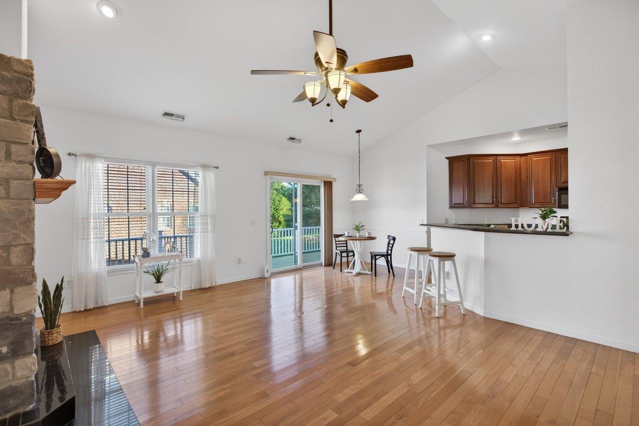 320 JOYCE DR, BRIDGEWATER, Virginia 22812, 3 Bedrooms Bedrooms, ,2 BathroomsBathrooms,Residential,Raish Estate,320 JOYCE DR,675902 MLS # 675902