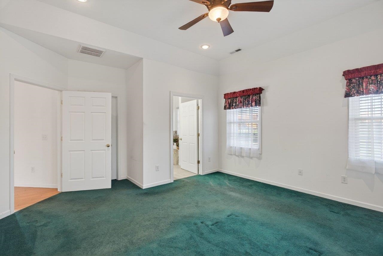 320 JOYCE DR, BRIDGEWATER, Virginia 22812, 3 Bedrooms Bedrooms, ,2 BathroomsBathrooms,Residential,Raish Estate,320 JOYCE DR,675902 MLS # 675902