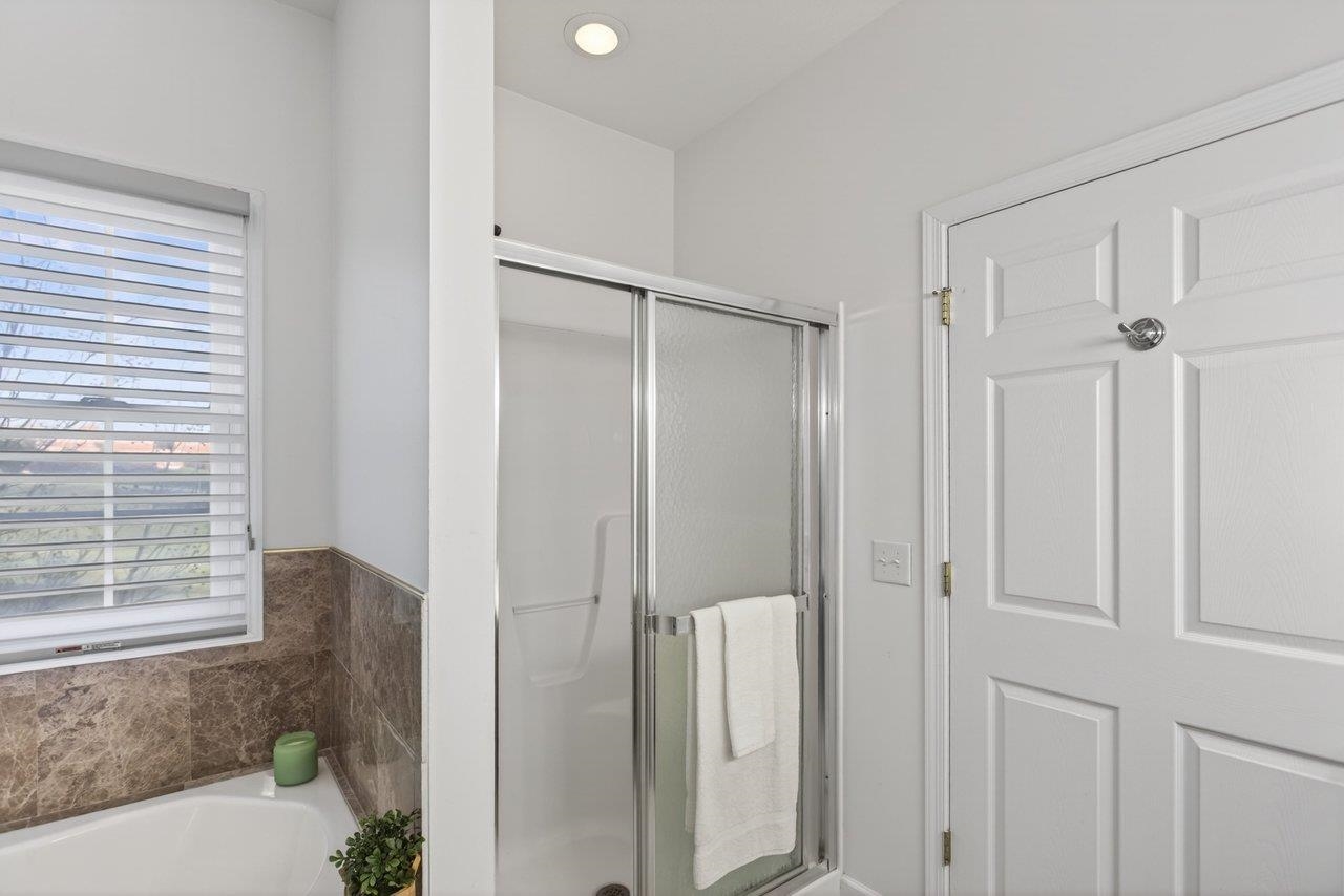 320 JOYCE DR, BRIDGEWATER, Virginia 22812, 3 Bedrooms Bedrooms, ,2 BathroomsBathrooms,Residential,Raish Estate,320 JOYCE DR,675902 MLS # 675902